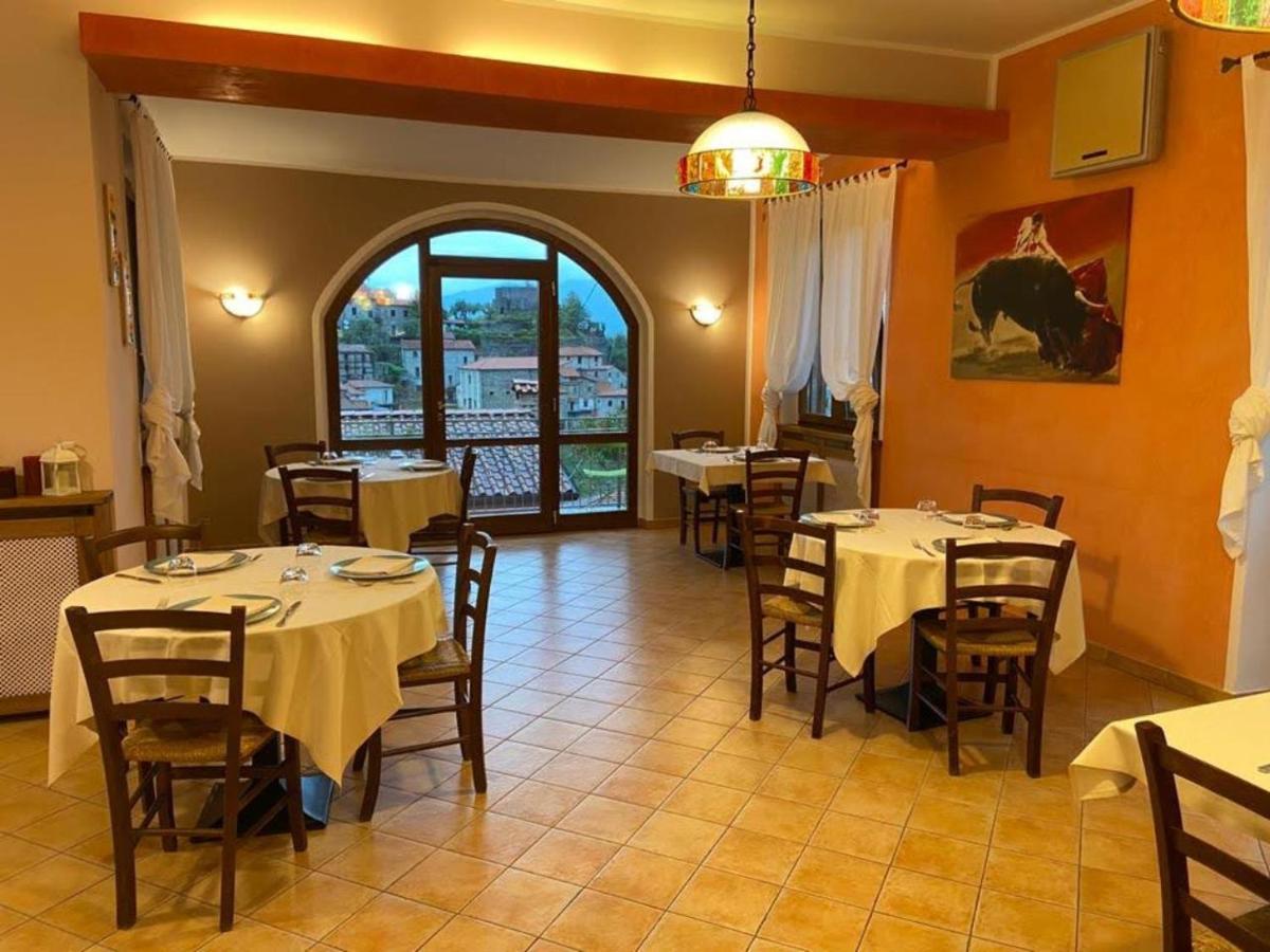 Hotel Ristorante El Caracol Mulazzo ภายนอก รูปภาพ