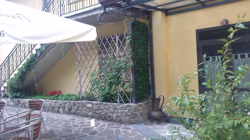 Hotel Ristorante El Caracol Mulazzo ภายนอก รูปภาพ