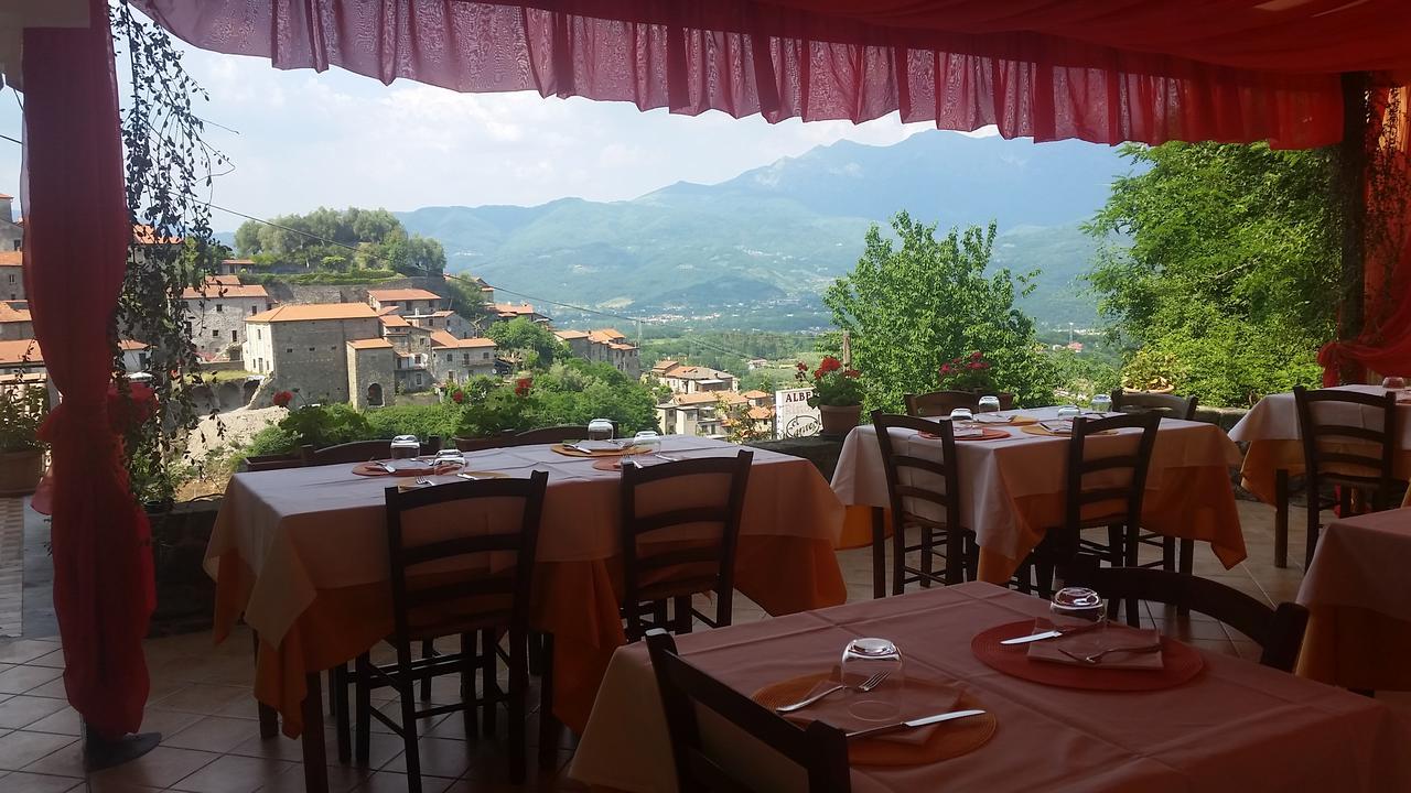 Hotel Ristorante El Caracol Mulazzo ภายนอก รูปภาพ