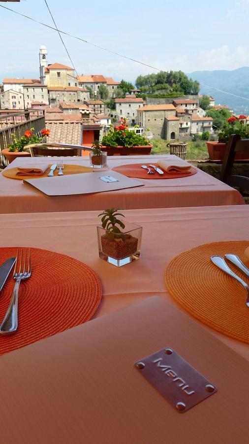 Hotel Ristorante El Caracol Mulazzo ภายนอก รูปภาพ